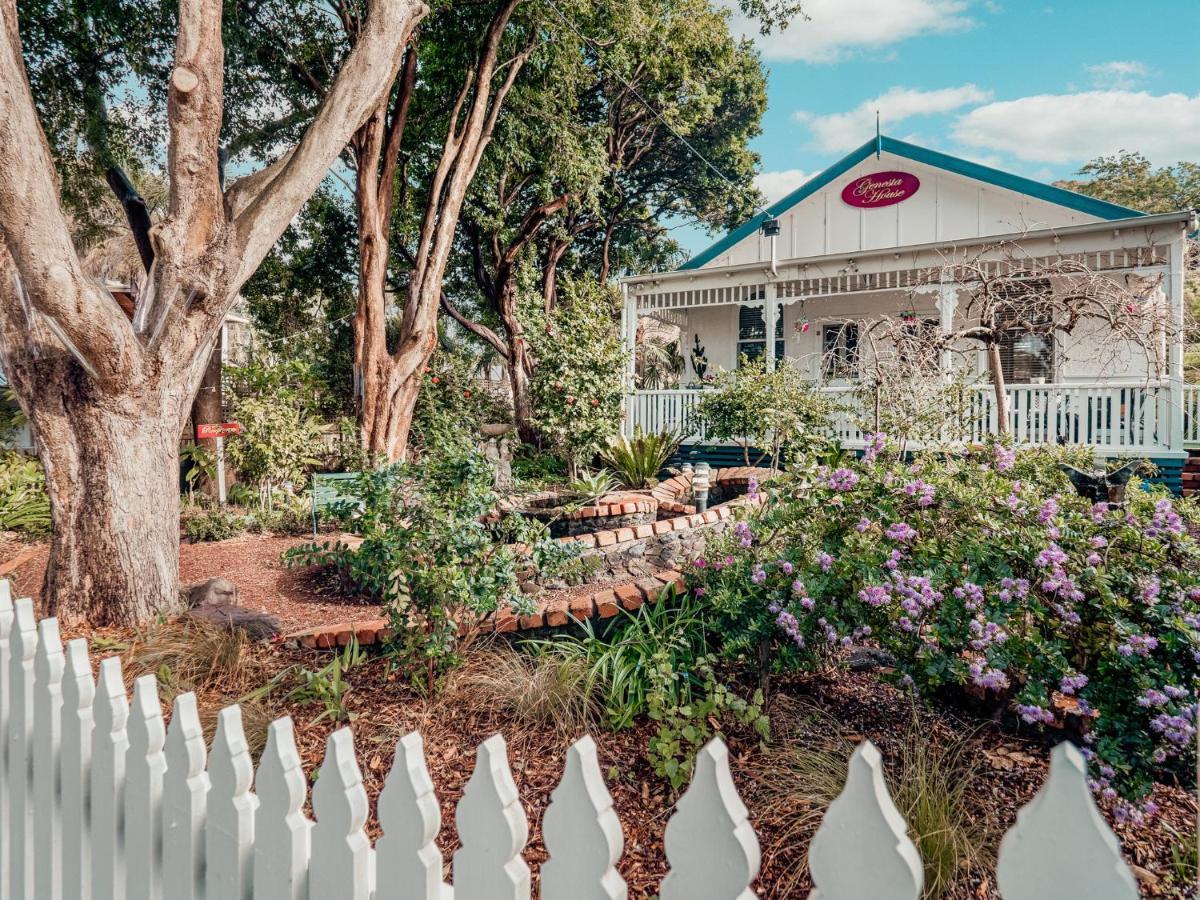 Отель Genesta House Коув Экстерьер фото