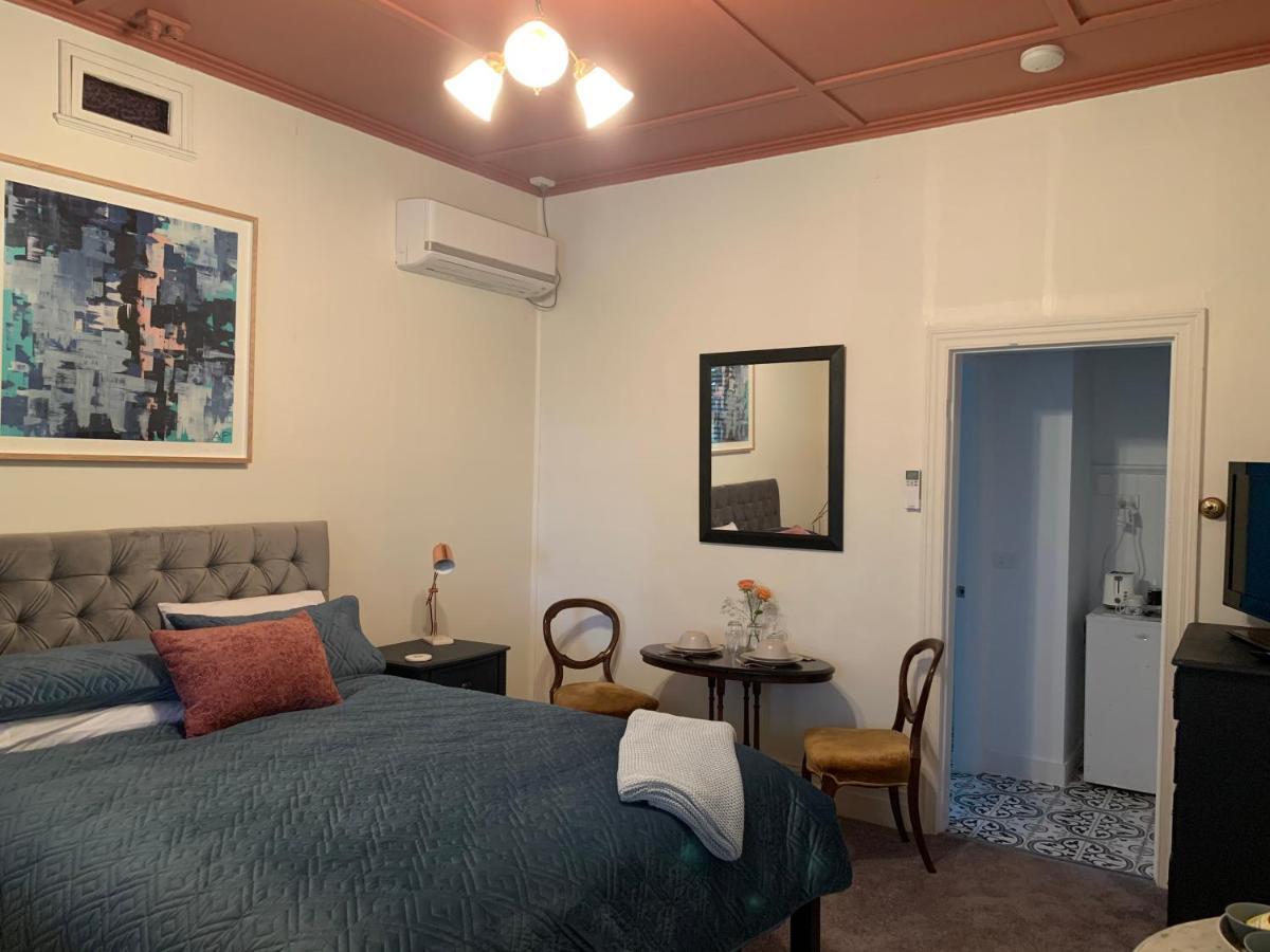 Отель Genesta House Коув Экстерьер фото